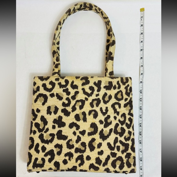 Isabella Fiore leopard print tapestry purse - Picture 5 of 6